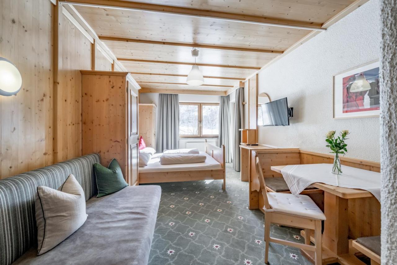 Landhaus Edelweiss Sankt Leonhard im Pitztal Exterior photo