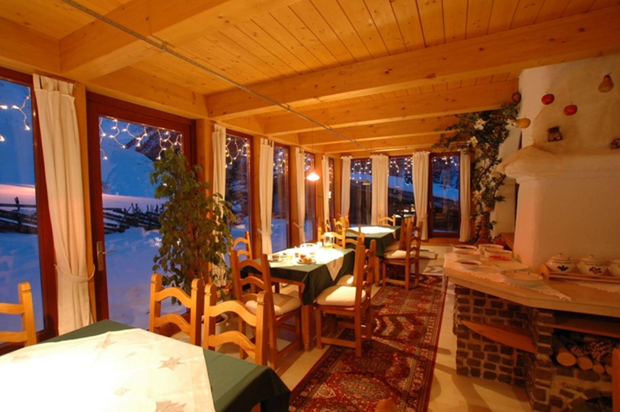Landhaus Edelweiss Sankt Leonhard im Pitztal Exterior photo